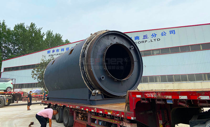 河北石家莊10萬噸輪胎煉油項目訂購設備發車03 河北石家莊10萬噸輪胎煉油項目訂購設備發車03